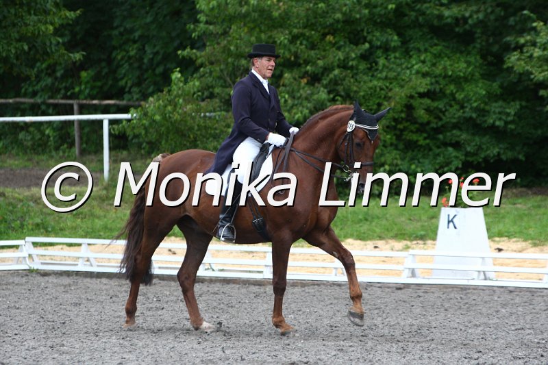 009M5675_Red Power_St.Georg Spezial.JPG